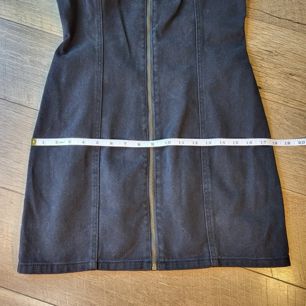 Forever 21 Black Denim Zip Up Mini Dress O-Ring Sweetheart Neckline Medium NWT